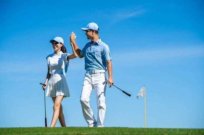 Chi phí chơi golf sẽ không được khấu trừ VAT và thuế TNCN