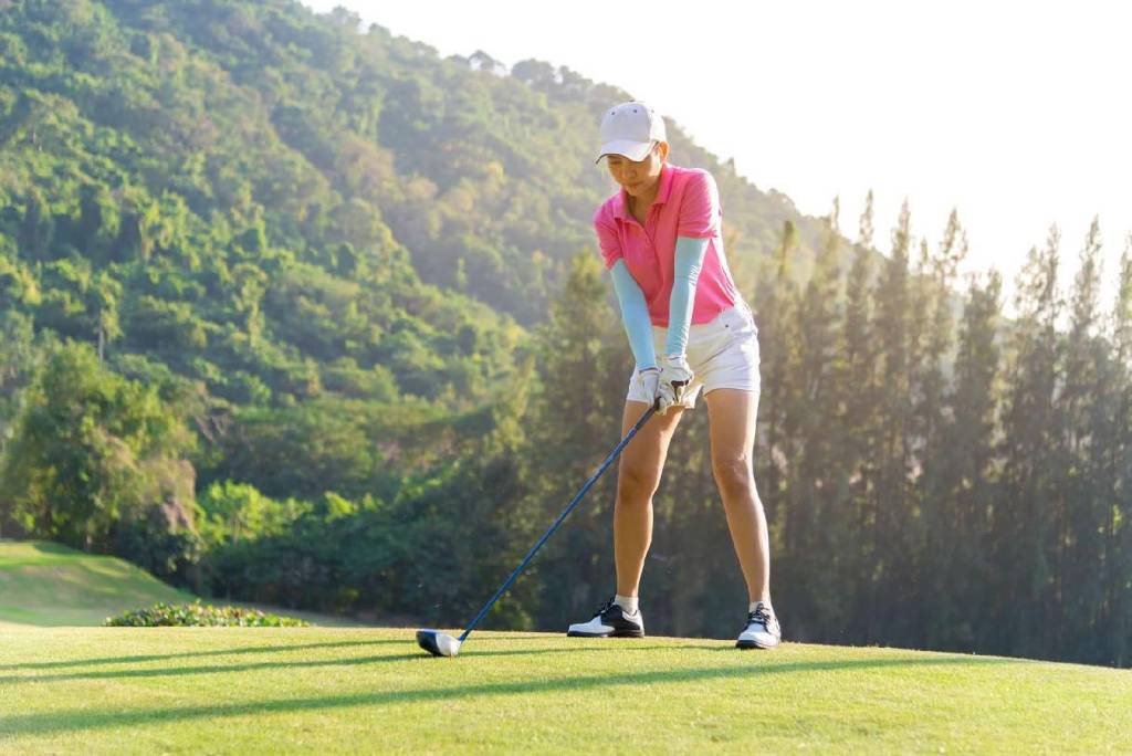 Khóa học Golf dành cho nam giới, nữ giới, trẻ em và người lớn tuổi
