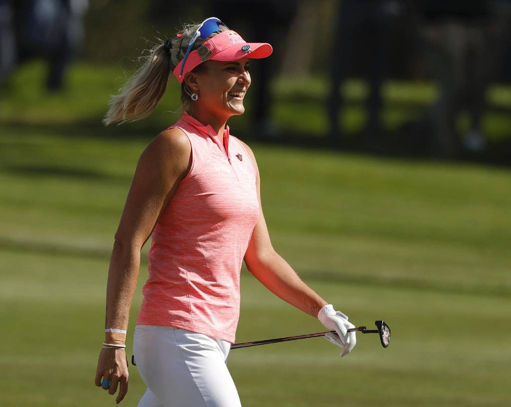 Ngôi sao sân golf Lexi Thompson luôn rạng rỡ, tự tin và thi đấu hiệu quả
