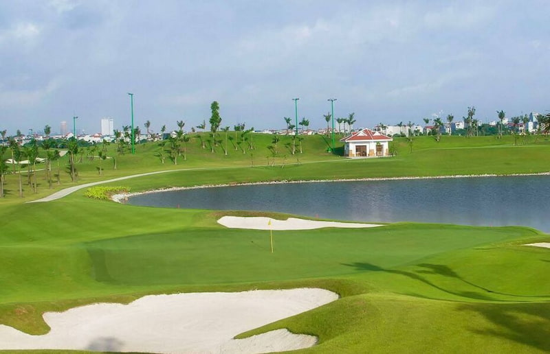 Sân golf Him Lam - Hà Nội