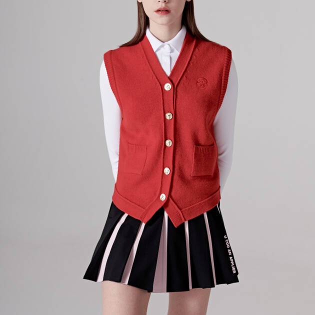 UTAA Ducat Pocket Knit Vest : Women’s Red