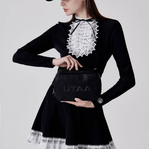 UTAA Notredame Ribbon Lace Flare Sleeve : Black